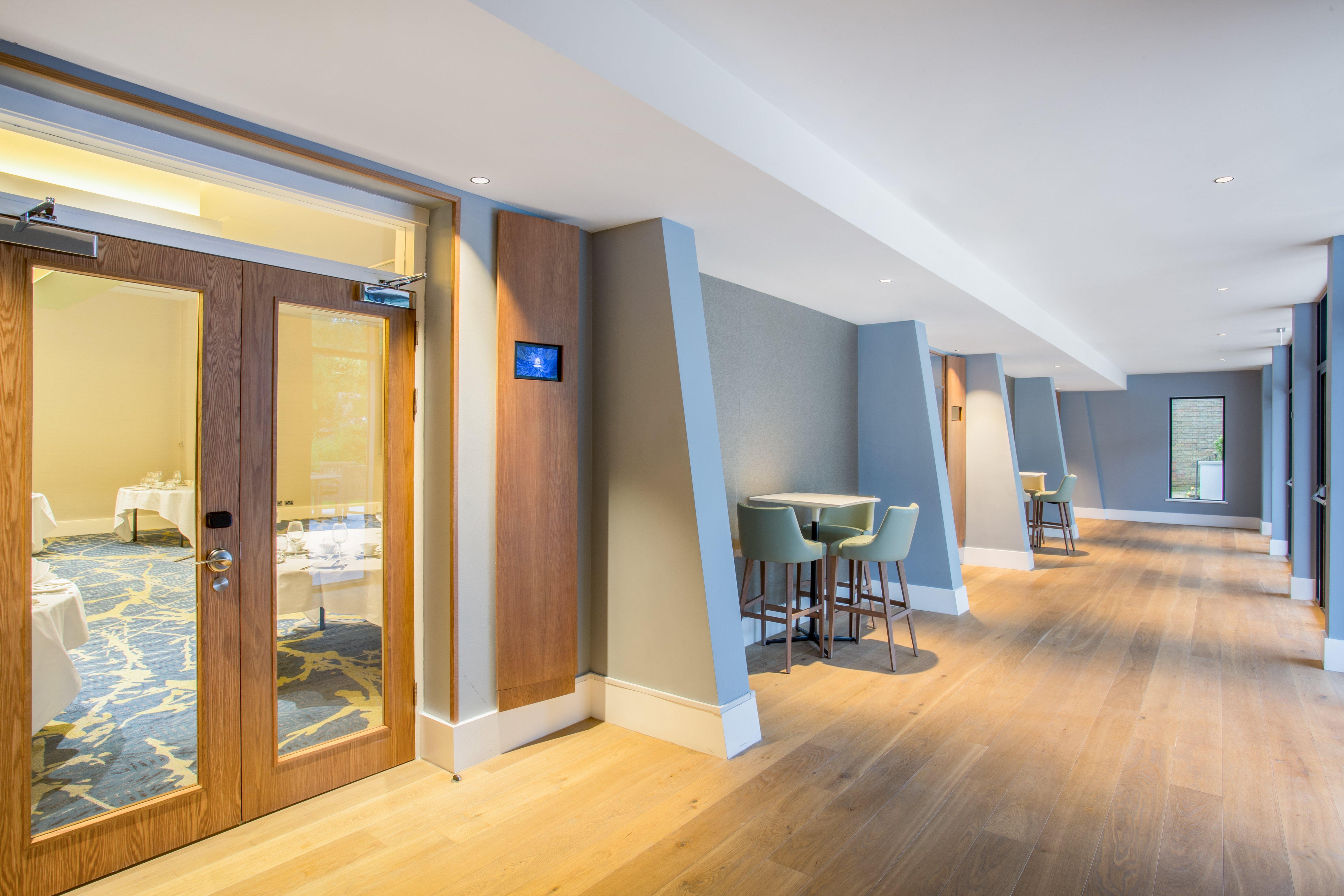 Crowne Plaza Gerrards Cross By Ihg Hotel Beaconsfield Exterior photo